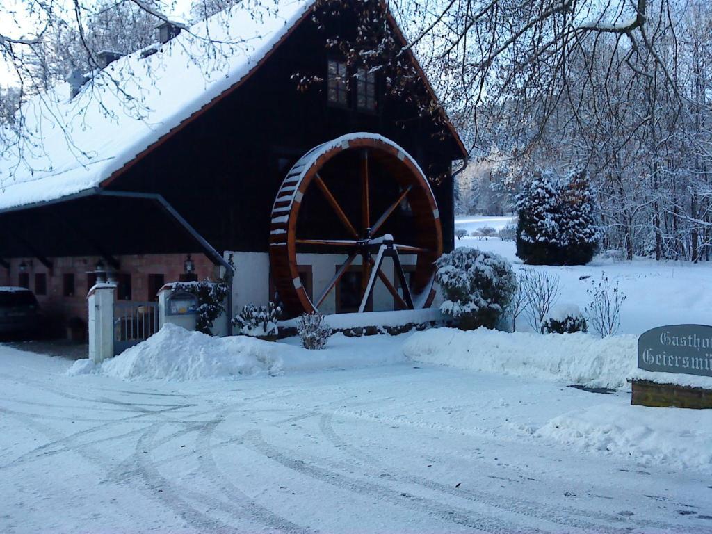 Landgasthof Geiersmuhle 호텔 Vielbrunn 외부 사진